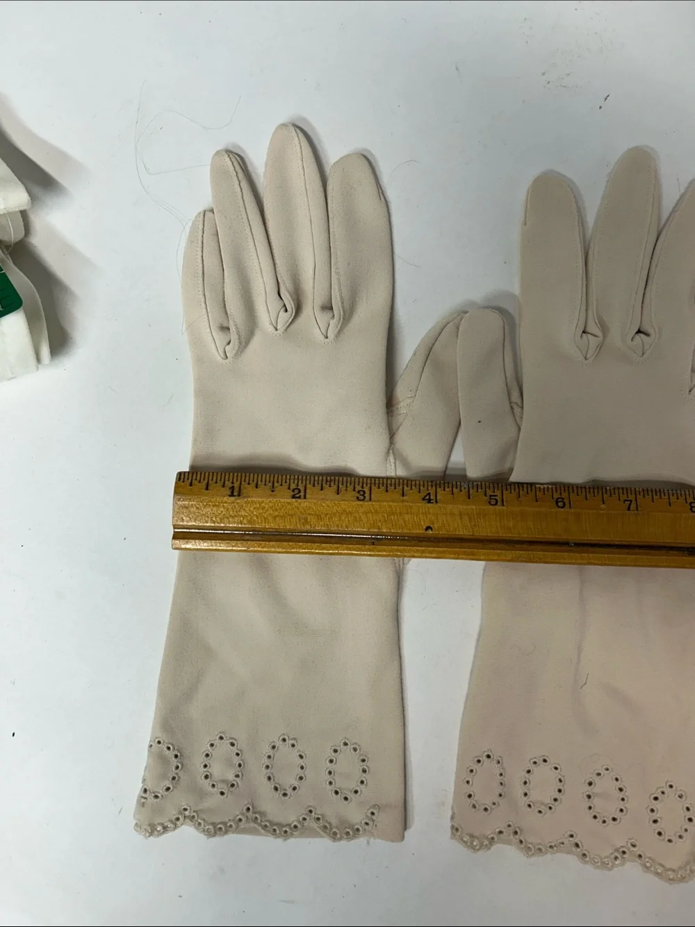 Classic Cream Women's Dress Gloves